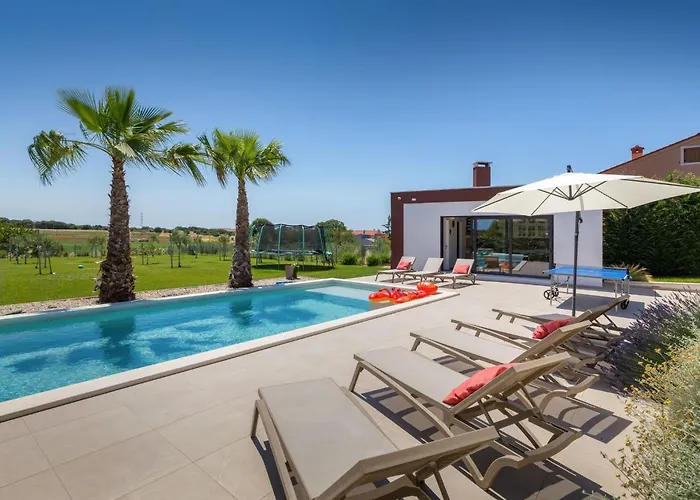 Сasa de vacaciones Grofica- Beheizter Pool- Taverne- Strandnaehe By Interhome