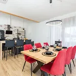 Будинок відпочинку Grofica- Beheizter Pool- Taverne- Strandnaehe By Interhome *