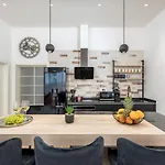 Grofica- Beheizter Pool- Taverne- Strandnaehe By Interhome Пула