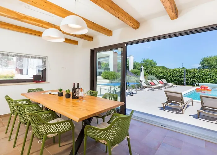 Grofica- Beheizter Pool- Taverne- Strandnaehe By Interhome * Pula