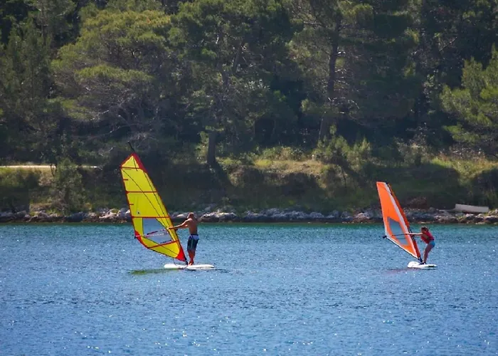 Grofica- Beheizter Pool- Taverne- Strandnaehe By Interhome Vakantiehuis Pula