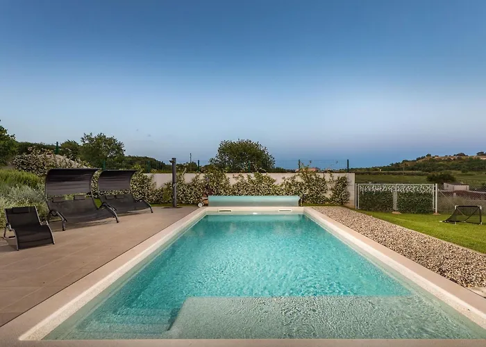 Grofica- Beheizter Pool- Taverne- Strandnaehe By Interhome * Pula